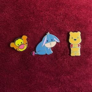 Disney Winnie the Pooh Pin Set